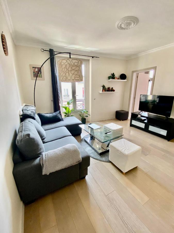 Superb Entire Flat In The Center Of Appartamento *